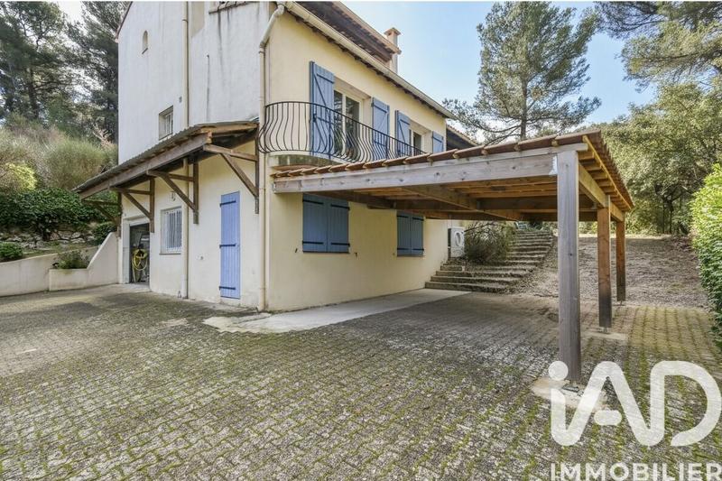 Maison - 155 m² - 6 pièces