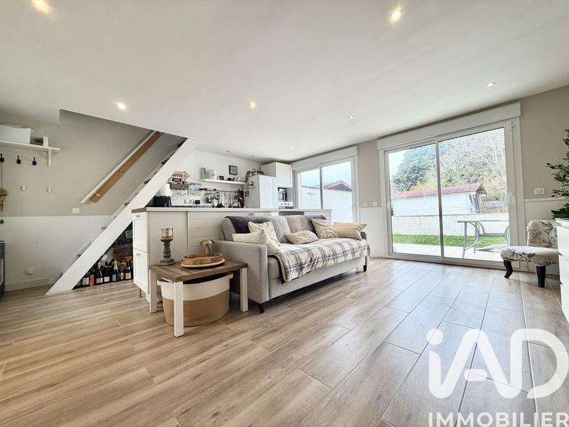 Maison - 90 m² - 4 pièces