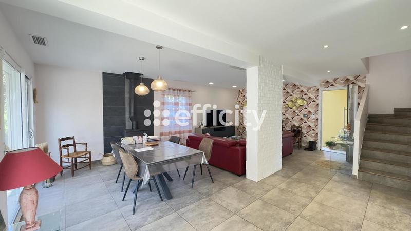 Pavillon - 146 m² - 5 pièces