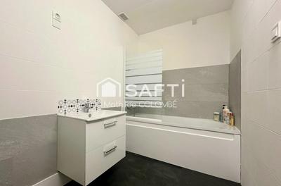 Maison - 79 m² - 4 pièces