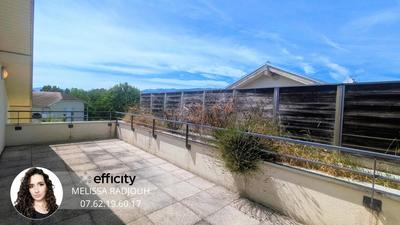 Appartement - 142 m² - 5 pièces