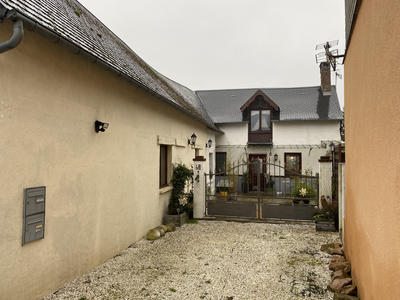 Maison - 183 m² - 8 pièces
