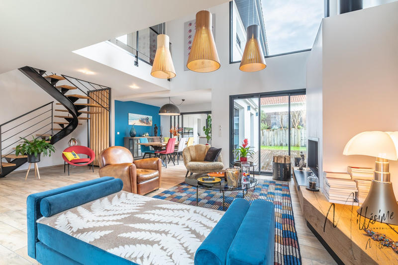 Maison - 140 m² - 5 pièces