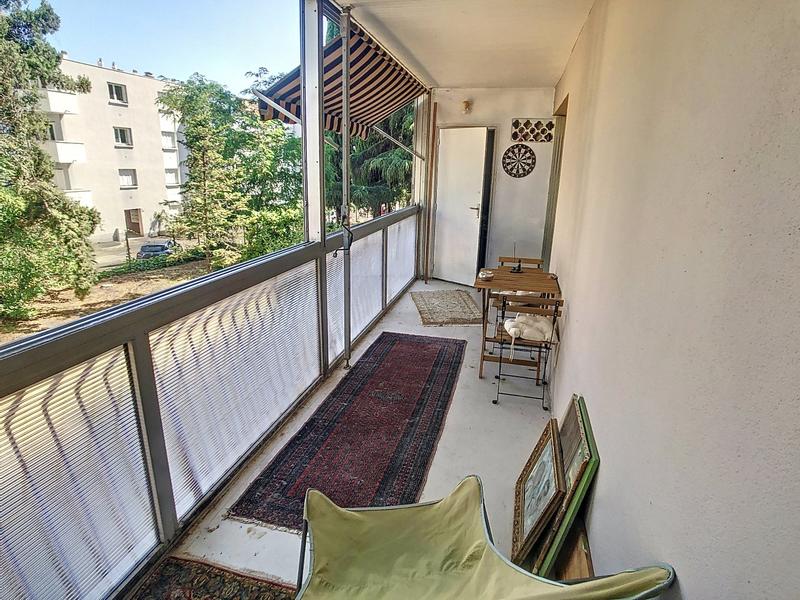 Appartement - 75 m² - 3 pièces