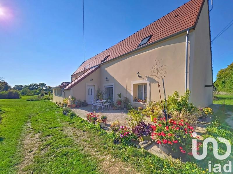 Maison - 232 m² - 8 pièces