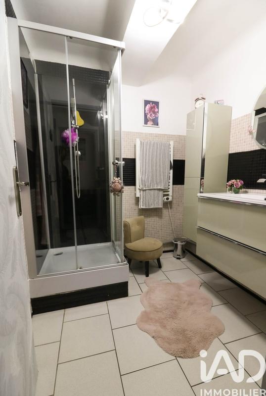 Maison de village - 74 m² - 4 pièces