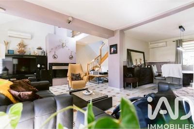 Maison - 153 m² - 8 pièces