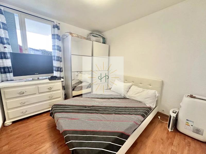 Appartement - 76 m² - 6 pièces