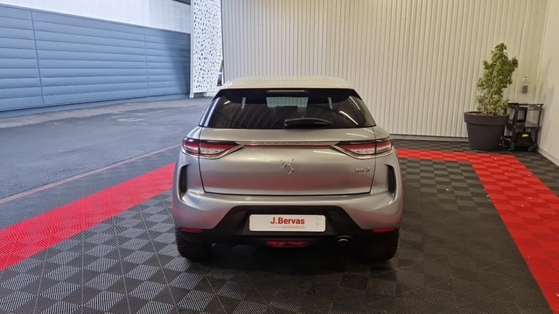 Ds Ds 3 Crossback Bluehdi 110 Bastille