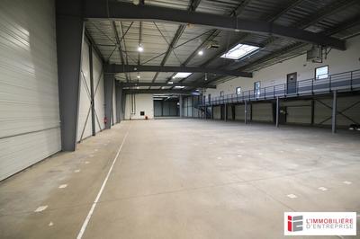 Local d'activité / Entrepôt - 7 340 m²