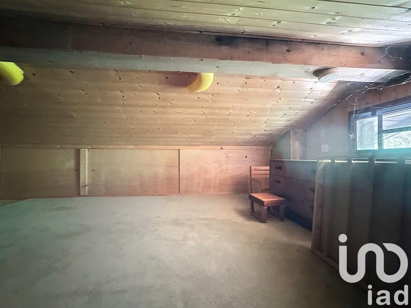 Maison - 93 m² - 4 pièces