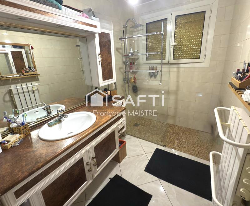 Maison - 158 m² - 6 pièces