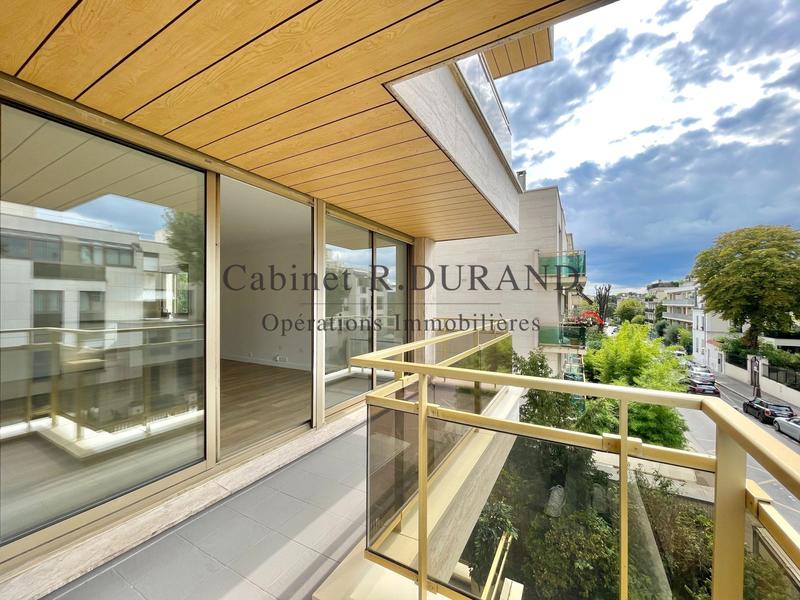 Appartement - 84 m² - 3 pièces