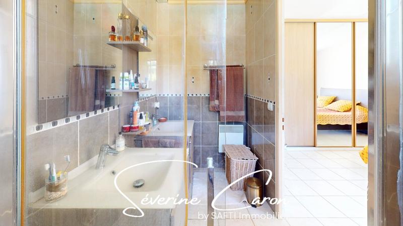 Maison - 121 m² - 5 pièces