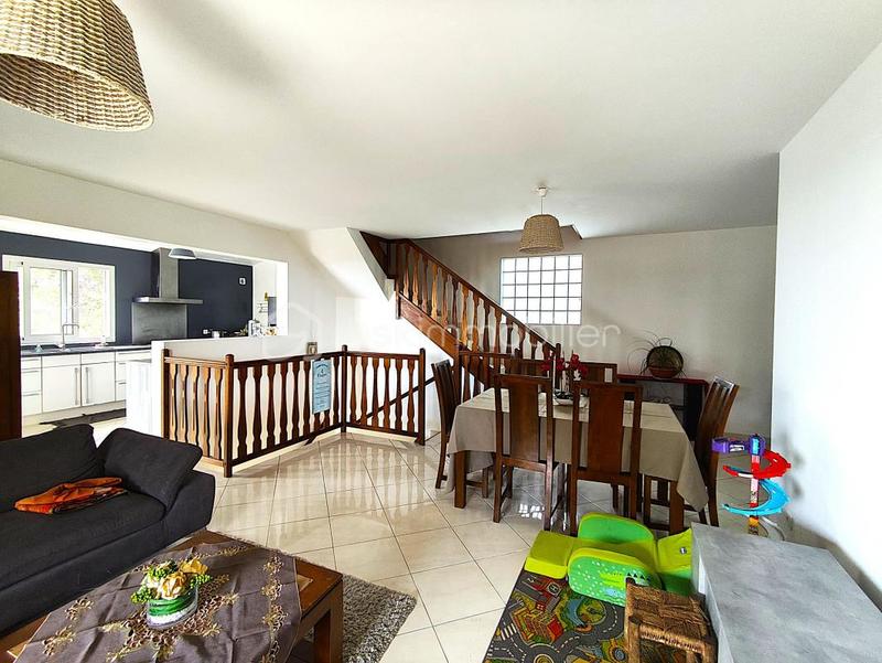 Maison - 115 m² - 4 pièces