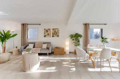 Maison - 128 m² - 7 pièces