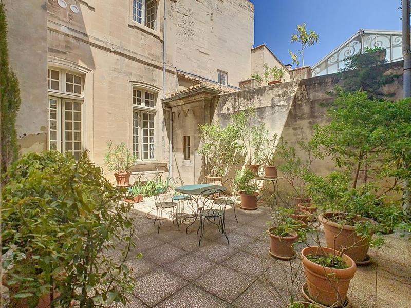 Appartement - 267 m² - 7 pièces