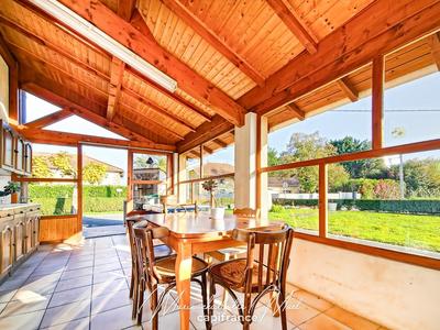 Maison - 143 m² - 5 pièces