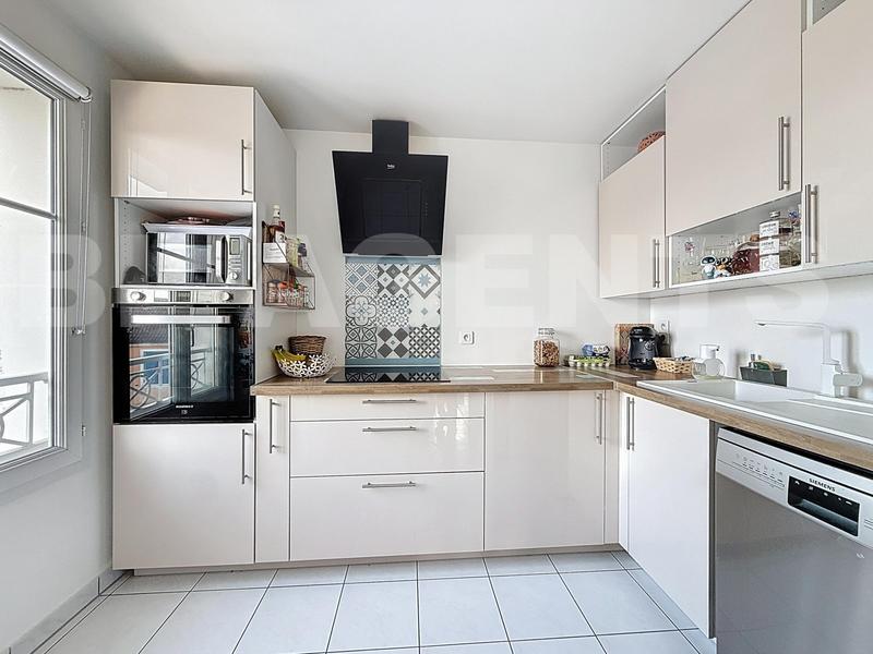 Appartement - 77 m² - 4 pièces