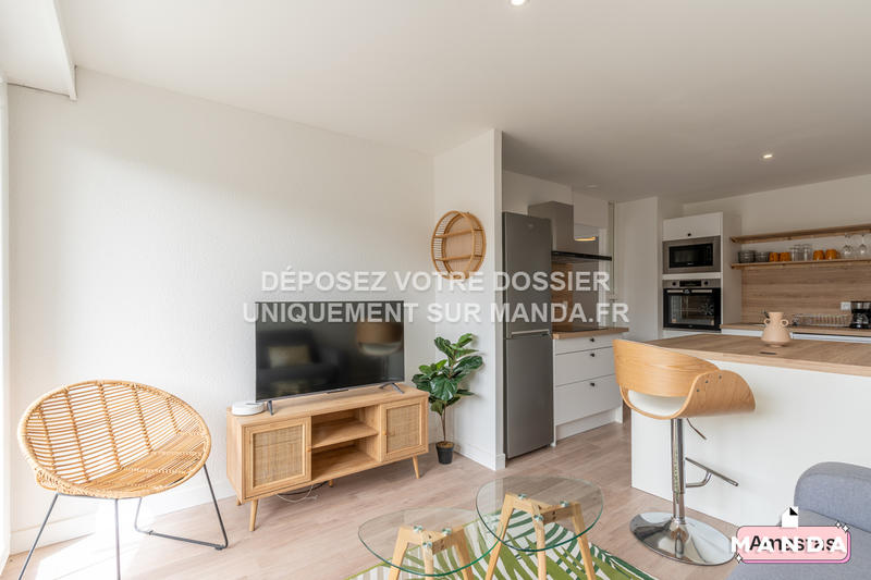 Chambre - 10 m² - 4 pièces