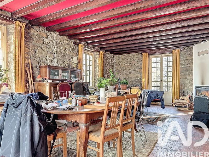 Maison de village - 184 m² - 8 pièces