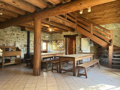 Maison - 251 m² - 7 pièces