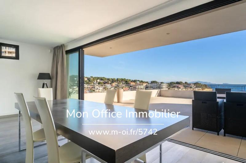 Appartement - 121 m² - 4 pièces