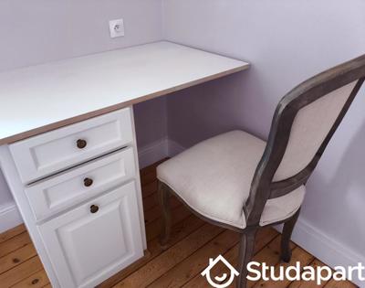 Chambre - 11 m² - 1 pièce