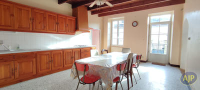 Maison - 105 m² - 4 pièces