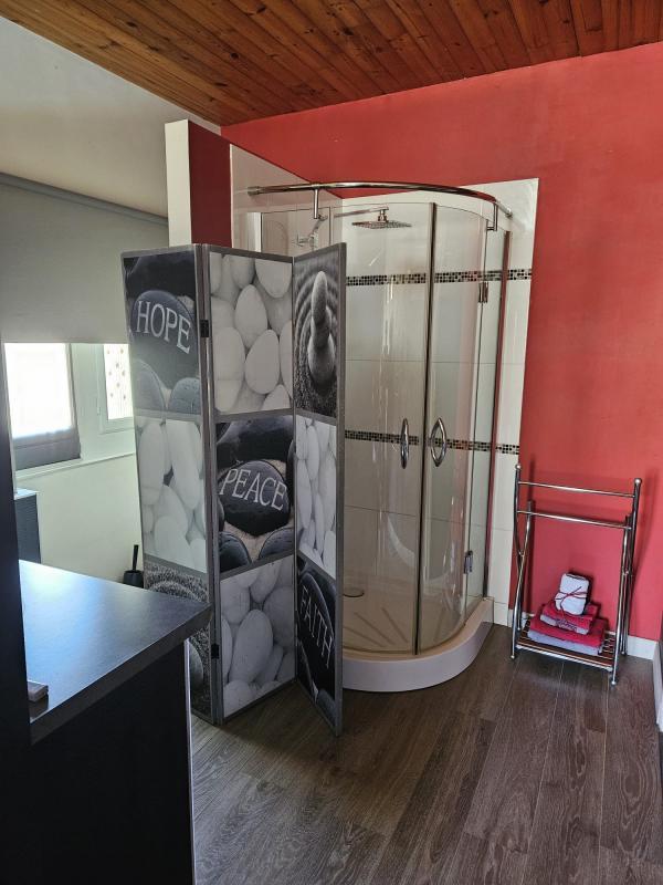 Propriété - 200 m² - 7 pièces