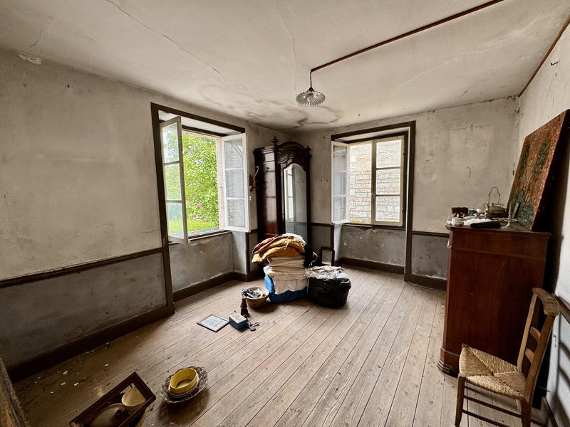 Maison - 137 m² - 8 pièces