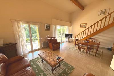 Appartement - 88 m² - 4 pièces