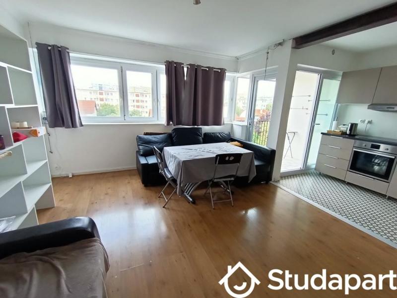 Chambre - 11 m² - 1 pièce