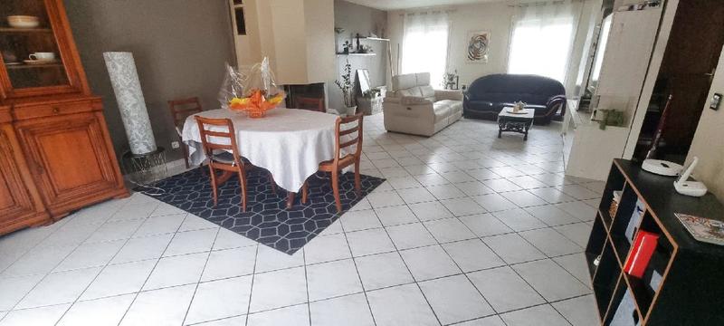 Maison - 135 m² - 5 pièces