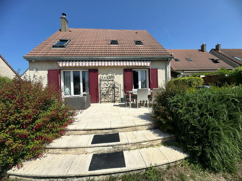 Maison - 105 m² - 7 pièces