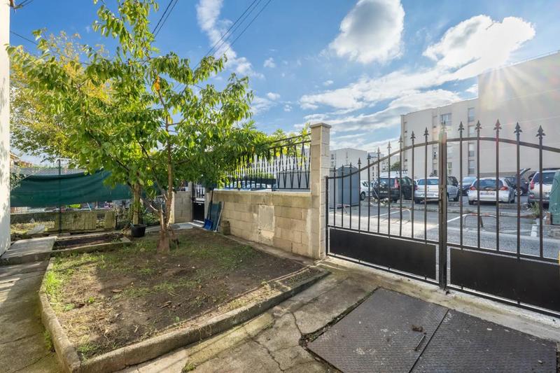 Maison - 70 m² - 5 pièces