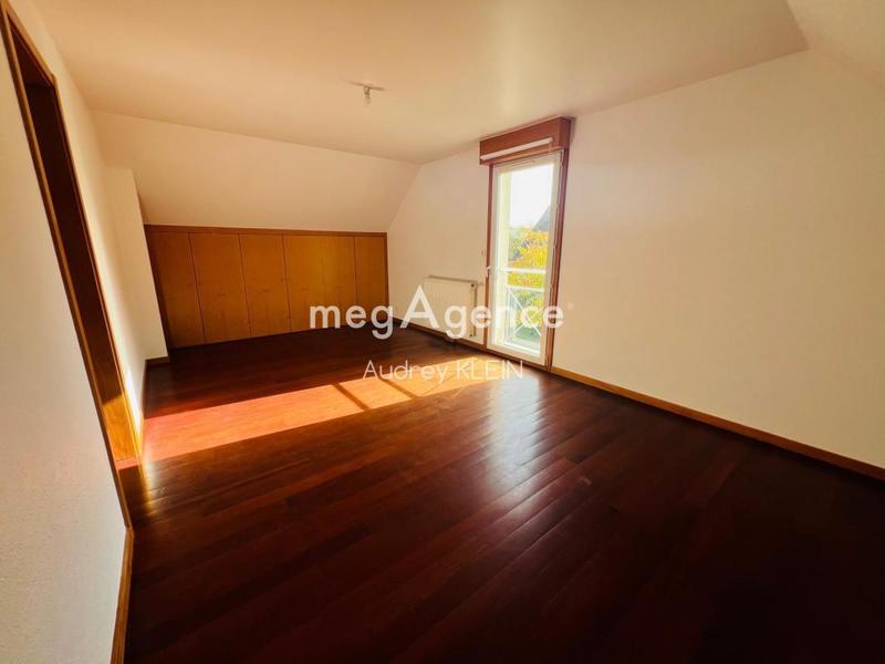 Pavillon - 167 m² - 6 pièces