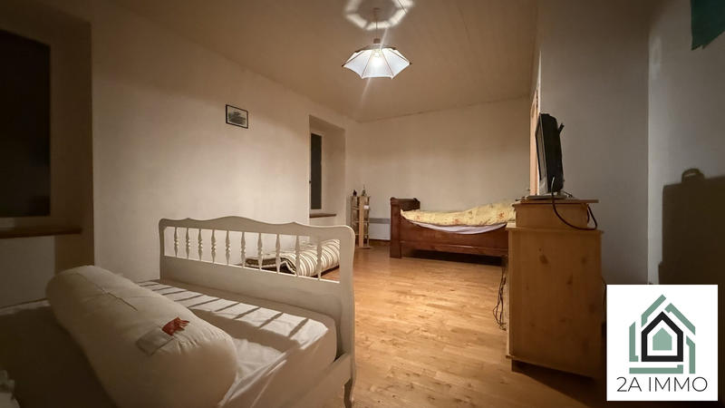 Maison - 209 m² - 6 pièces