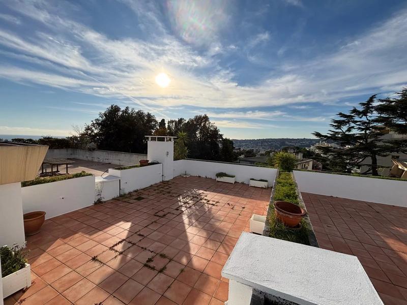 Appartement - 153 m² - 4 pièces