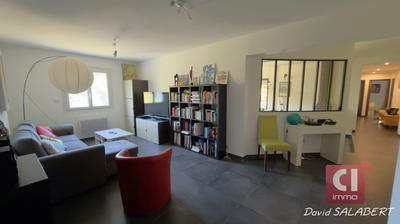 Maison - 162 m² - 6 pièces