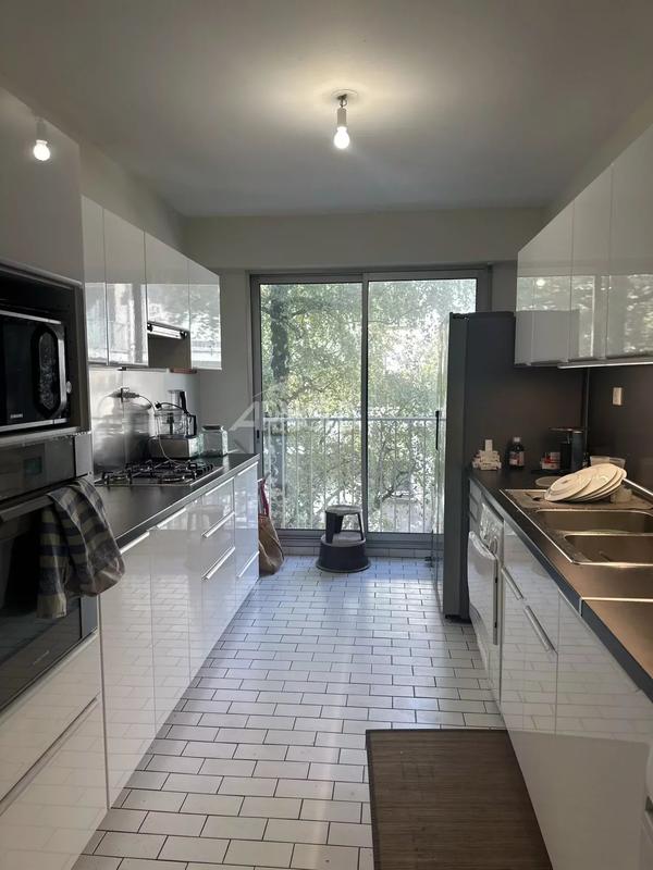 Appartement - 150 m² - 5 pièces