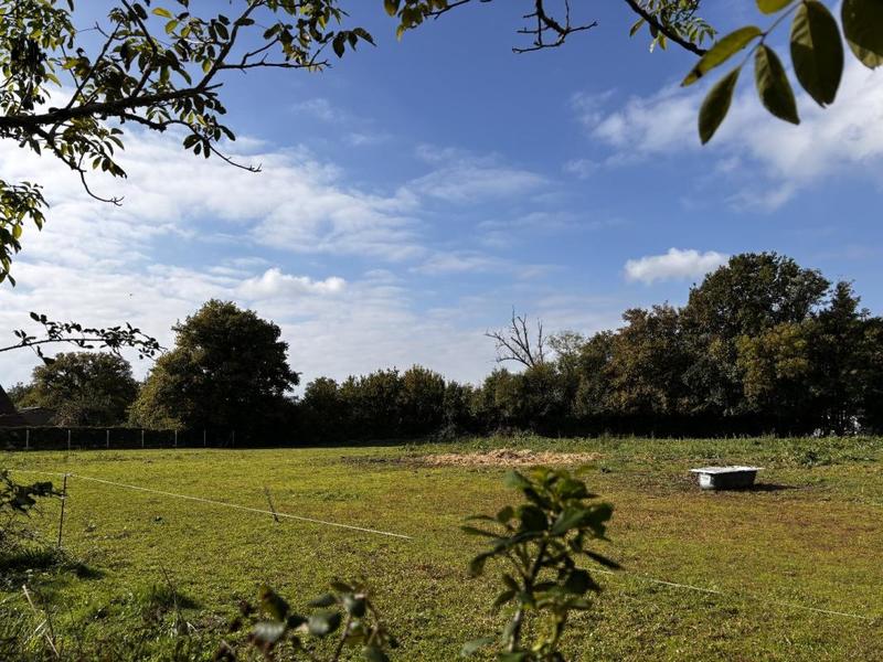 Terrain constructible - 4 515 m²