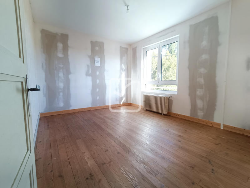 Maison - 187 m² - 7 pièces