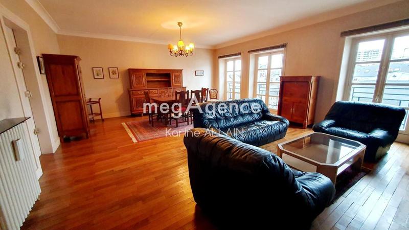 Appartement - 101 m² - 4 pièces