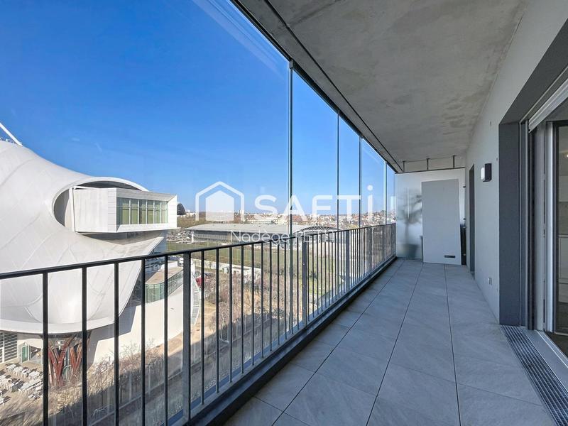 Duplex - 84 m² - 4 pièces