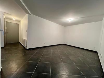 Studio - 26 m² - 1 pièce