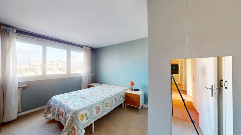 Appartement - 90 m² - 5 pièces