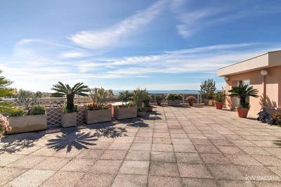 Appartement - 134 m² - 4 pièces