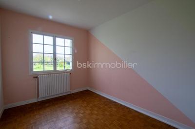 Maison - 94 m² - 4 pièces