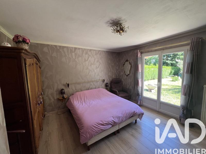 Maison - 160 m² - 8 pièces